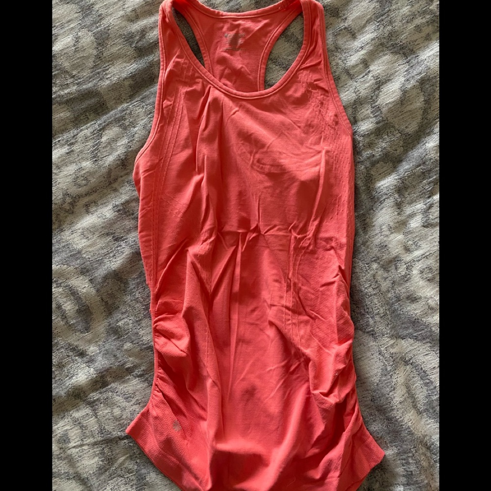 Athletic top